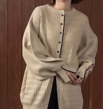 lawgy bi color line knit