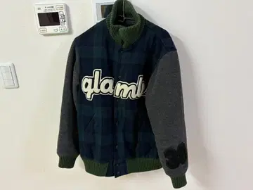 글램 바시티 자켓 M 사이즈