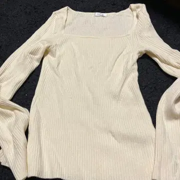 FRAY.I.D 아이보리 리브 니트 긴팔