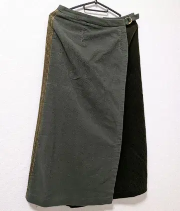 GLENISLA 스코틀랜드제 랩 스커트 코듀로이