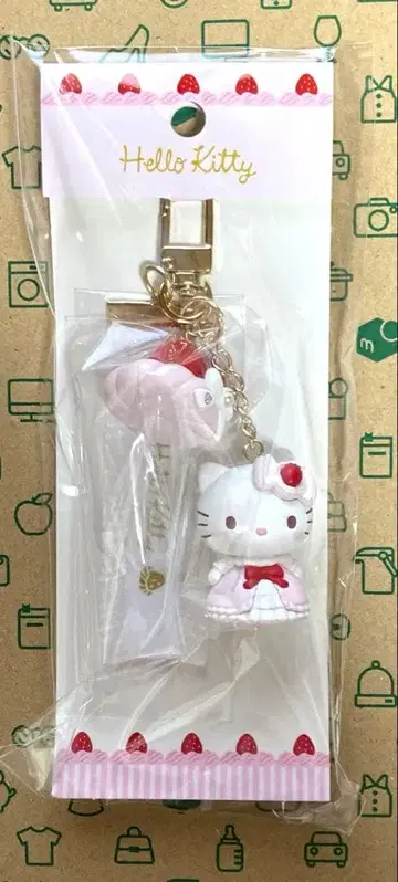 산리오 딸기 휘핑 케이크 키링 헬로키티