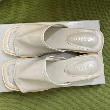 나노 유니버스 스트레치 인조 가죽 샌들 그레이