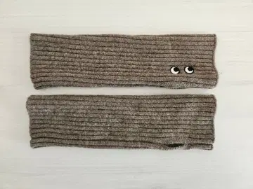 유니클로 안야 힌드마치 캐시미어 니트 암워머