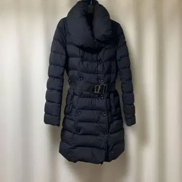 TATRAS 블랙 다운 자켓 후드 부착 벨트 부착