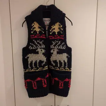 Kanata 니트 베스트 네이비 사슴 패턴