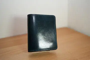 [ 한정판 ] KF-003 인텐스 블루 쉘 코도반 와일드 스완스