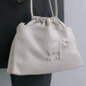 [ 새상품급 ] ear PAPILLONNER 엘리펀트 복조리 숄더백