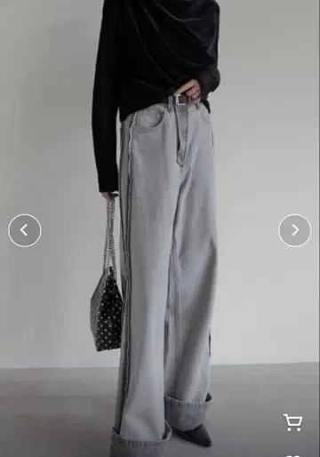 리디 라이트 온스 와이드 스트레이트 리버스 데님 팬츠