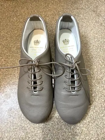 CROWN 크라운 DANCE JAZZ UK4 22.5