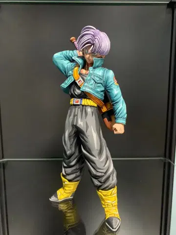 드래곤볼 트렁크스 리페인트