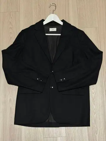 ATON 블랙 플란넬 울 테일러드 자켓 블랙 02