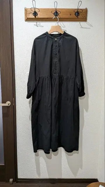 늑대와 올빼미 원피스 블랙