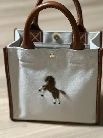 SEVENTEN 세븐텐 쇼퍼 토트백 말 자수 토트백