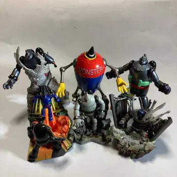 철인 28호 액션 피규어 3개 + 디오라마 3개 [레어] [가격 인하]