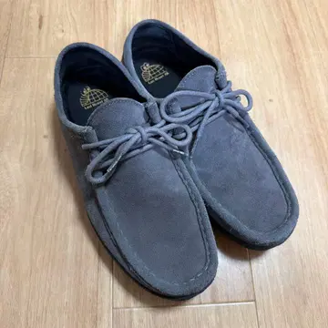 그레이 스웨이드 로퍼