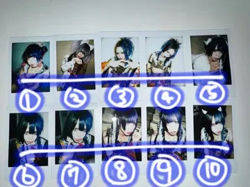 0.1g의 오산 미도리카와 유우 폴라로이드 70장 세트