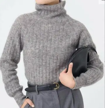 IENA 모헤어 혼방 리브 터틀넥 풀오버