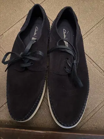 Clarks 네이비 스웨이드 캐주얼 슈즈