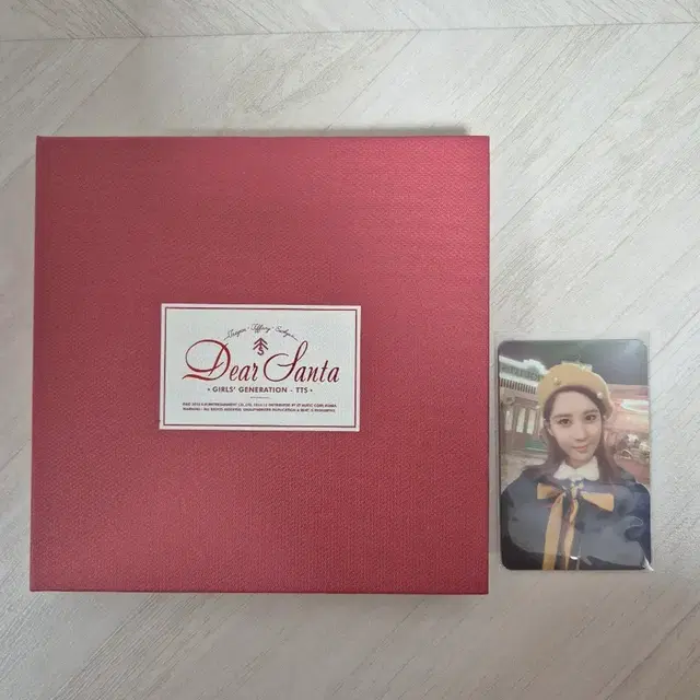 태티서 디어산타 레드버전 앨범 (서현 포카)