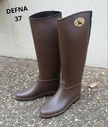 [ 새상품 ] DAFNA 브라운 레인부츠 37