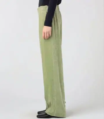 TOMORROWLAND MACPHEE 벨벳 스트레이트 팬츠