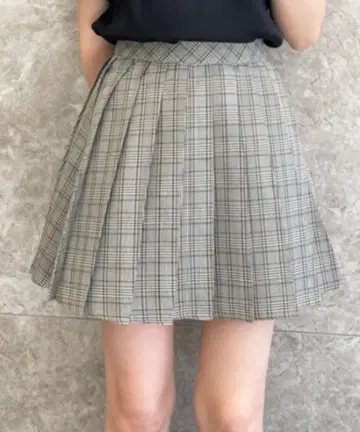 MAJESTIC LEGON 트레디셔널 플리츠 미니 치마바지 체크