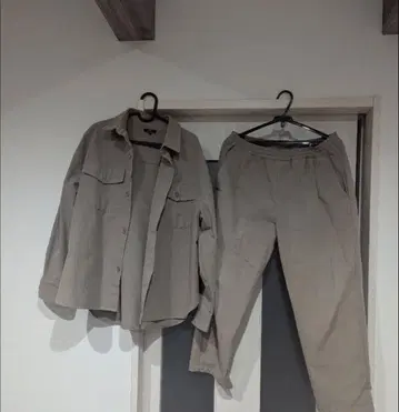 기간 한정 가격 인하!! URBAN RESEARCH 베이지 셋업 M