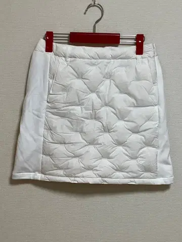 [ 택 포함 미사용품 ] 화이트 퀼팅 스커트