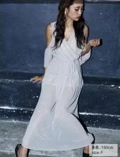 [미개봉 새상품] RESEXXY 롱 쉬폰 원피스 블랙