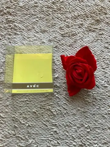 유나이티드 애로우즈 AVEC 장미 액세서리 브로치 코사지
