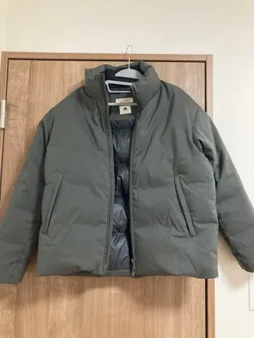 코마츠 마테레 스탠드 카라 다운 자켓 - 700FP 발수 기능