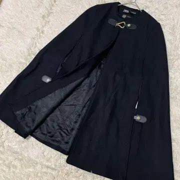 ZARA 케이프 코트 맨테코 판초 토글 버튼 완판 램스울 블랙