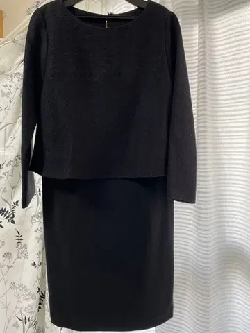 새상품급 라토타리테 고급 미세 라메 원피스 셋업풍 블랙 포멀