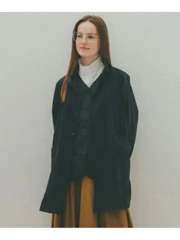 새상품 studio CLIP 텐트라인 미들 코트 아우터