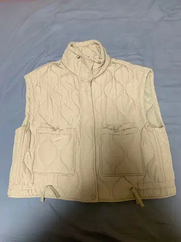 ZARA 아이보리 퀼팅 베스트 화이트 자라 아우터