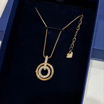 스와로브스키 목걸이 서클 골드 정품 컨디션 최상