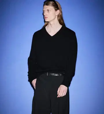 entire studios KNIT V-NECK BLACK xs-s