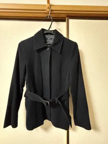 블랙 울 코트 스타일 피코트 벨트 포함