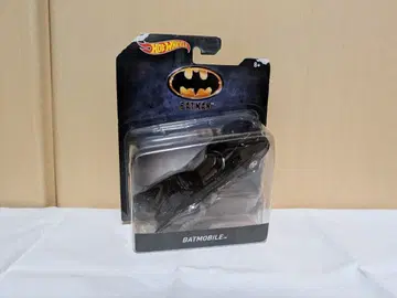 Hot Wheels BATMOBILE BATMAN