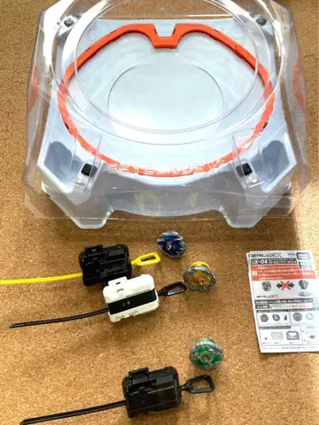 베이블레이드X UX-04 배틀 응모 세트U, 나이트 쉴드 세트