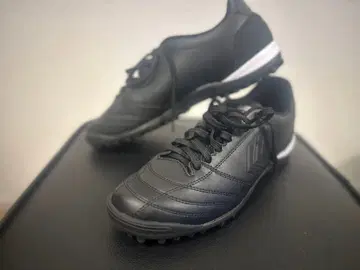 험멜 트레이닝 슈즈