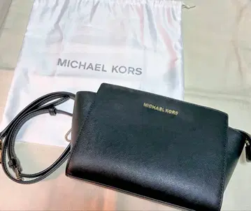 MICHAEL KORS 블랙 숄더백 수납 가방