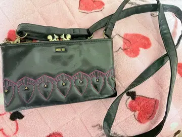 안나수이 지갑 가마구치 월렛 숄더 숄더백 다람쥐