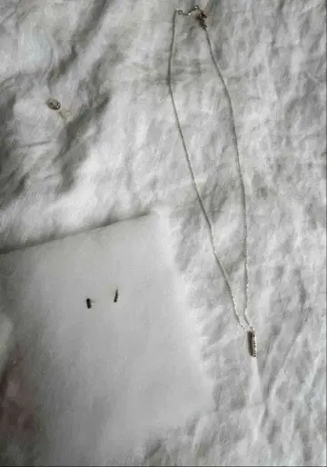 Lilas 블랙 다이아 목걸이 귀걸이