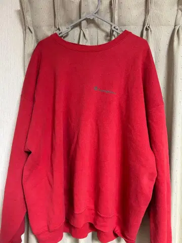 Champion 빨간색 크루넥 트레이닝복