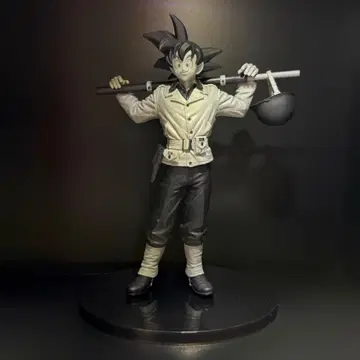 드래곤볼 BWFC 손오공 아미 흑백