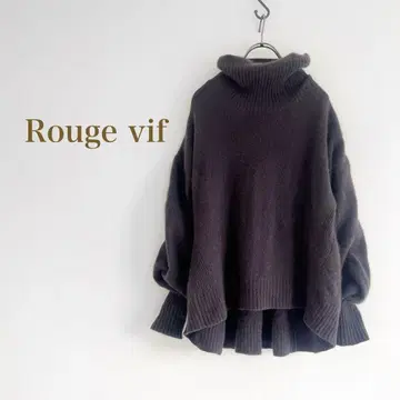 Rouge vif 플레어 터틀 니트