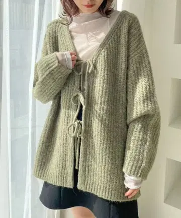 올리브 그린 긴팔 가디건 F 사이즈