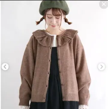 새상품 사만사 모스모스 프릴 카라 가디건