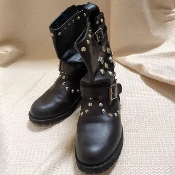 요스케 스터드 장식 블랙 엔지니어 부츠